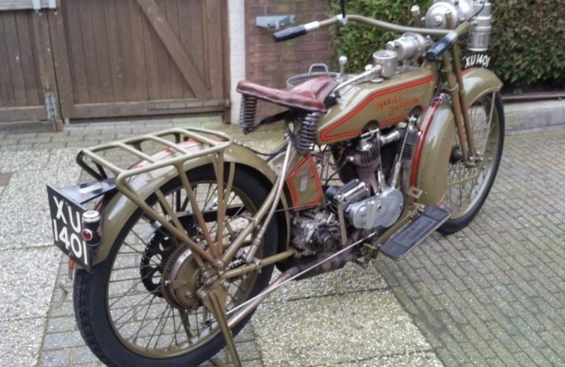 9af1fd06 9d52 4d6a b348 4a95de53cf21