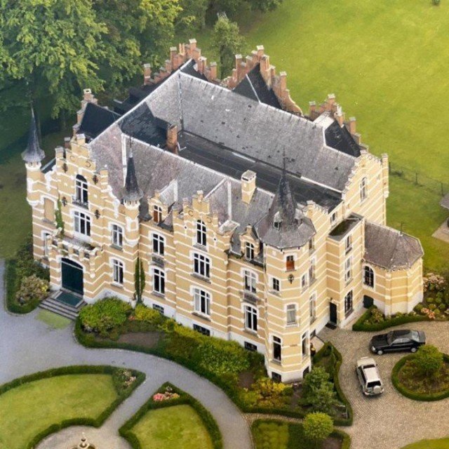 Kasteelpetergillisbelgi