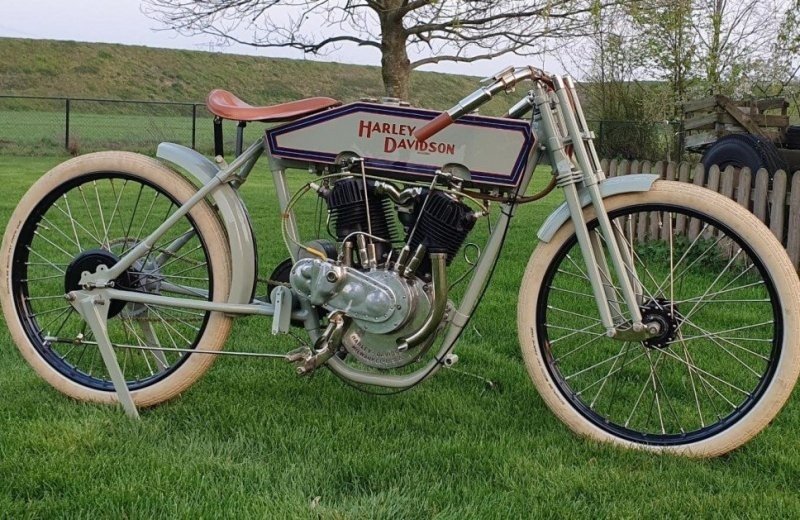 Motor peter gillis 9